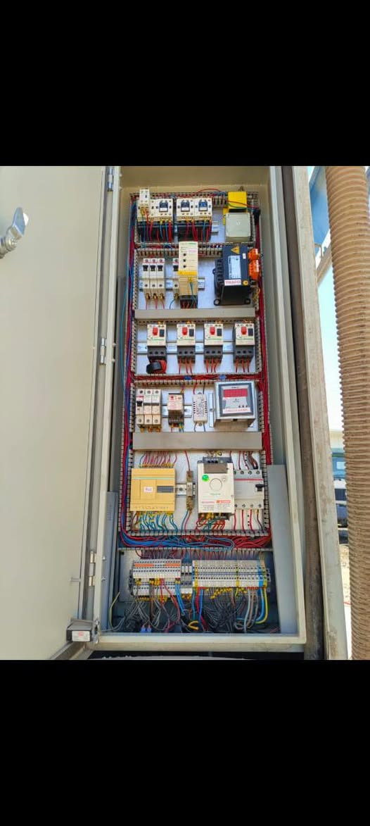 السلام عليكم فرش غسل سيارات امتياز الماني للبيع للتواصل ***********
