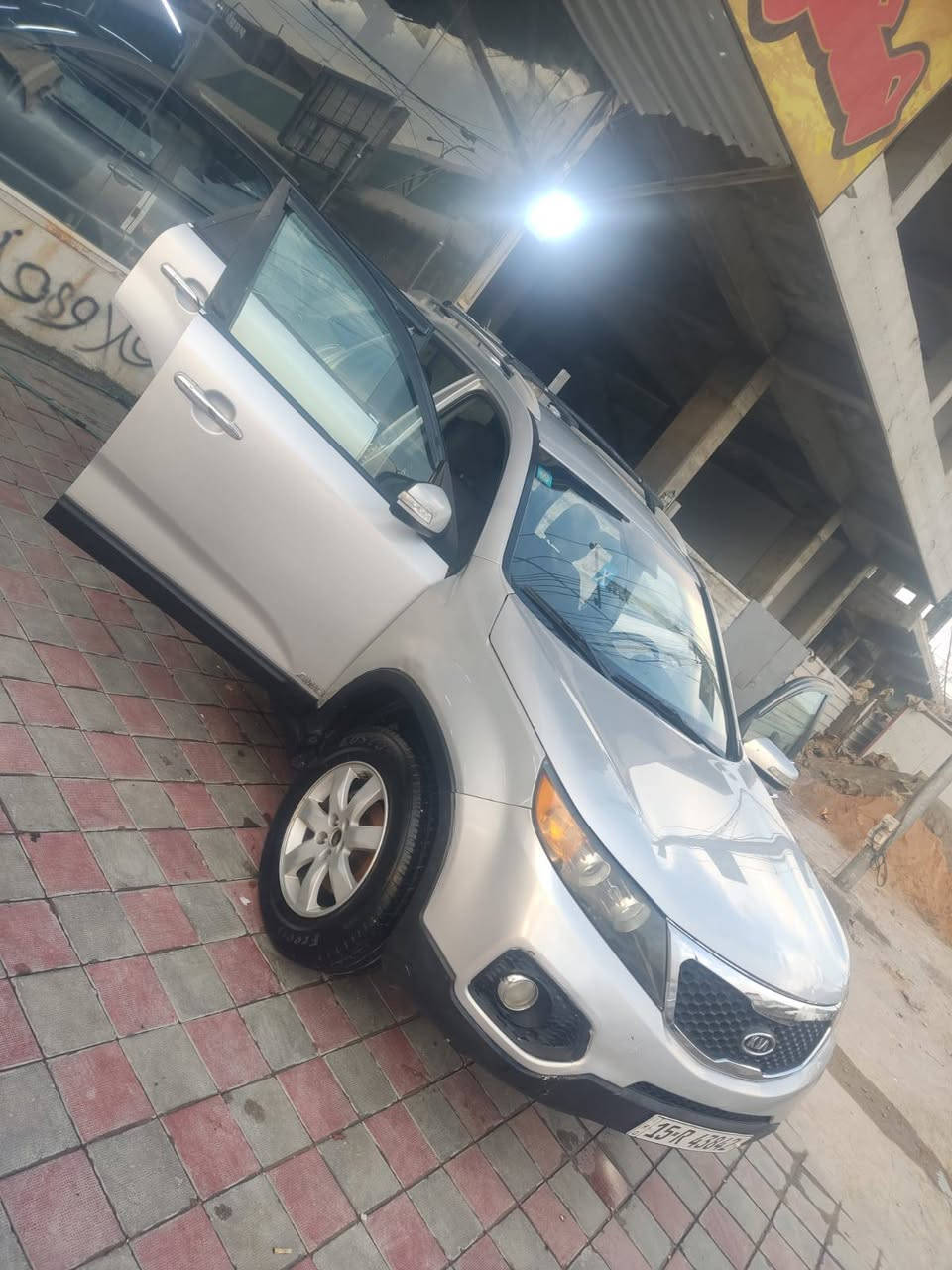 السلام عليكم  
سورنتو موديل 2012
وارد امريكي المحرك 
6 سلندر خمسة راكب 
السعر خاص رقم 
***********
