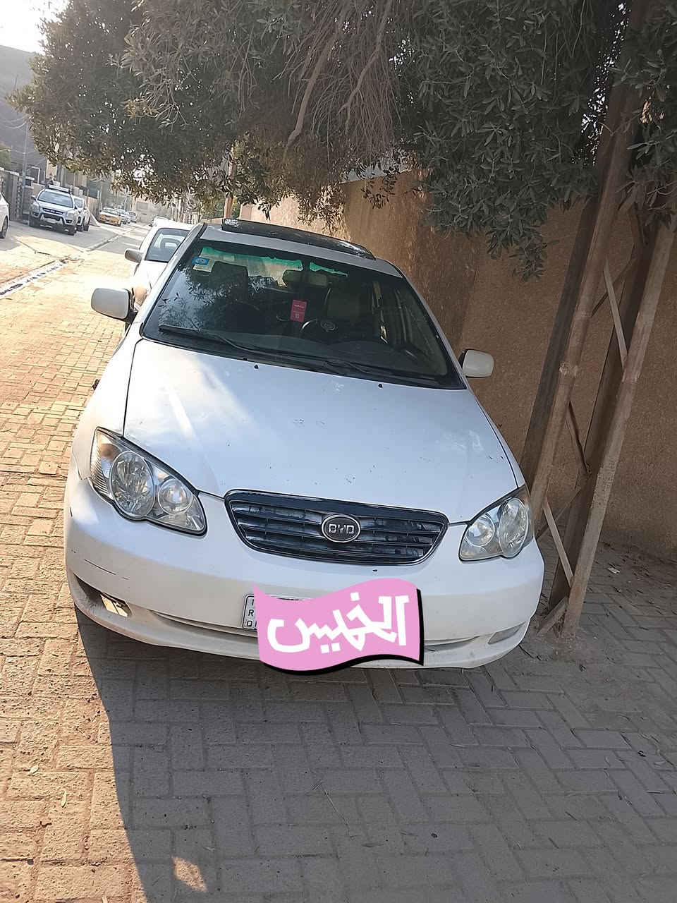 بيوايدي اف 3 سياره كامله مكمله جاهزه من كلشي كير مكينه كله بلاد بيها 3 قطع سياره كامله مال بيت مو بياع شراي 2012 تدفئه تبريد منضومه لايت تهم تأثير كير اوتو صدر كله جديد مكان حي الجهاد ***********
