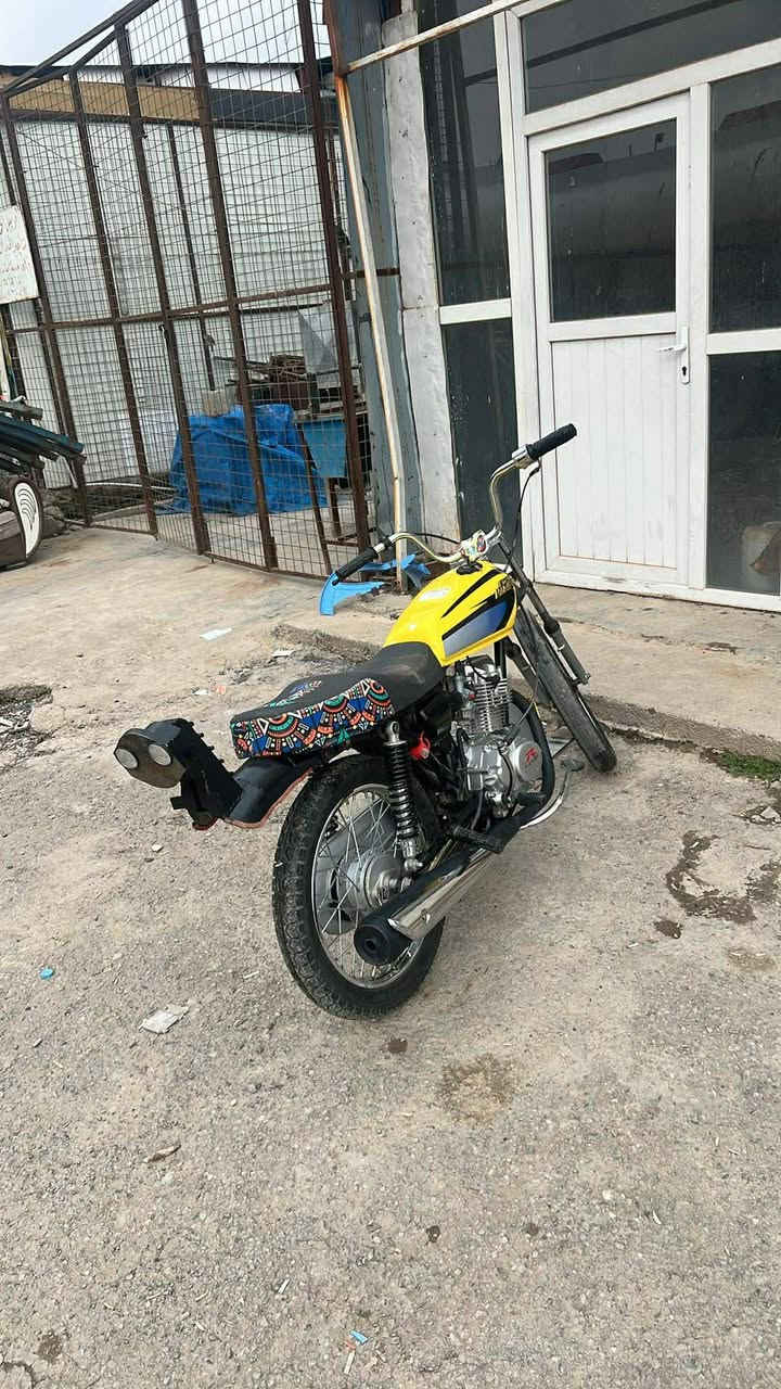 سلام عليكم شباب للبيع رابيدو تعمير جديد كله شرط برغي نقص مابيه دراجه خير من الله صالنصه نيكاز 2011باقي التفاصيل خاص او اتصال بل رقم ***********
