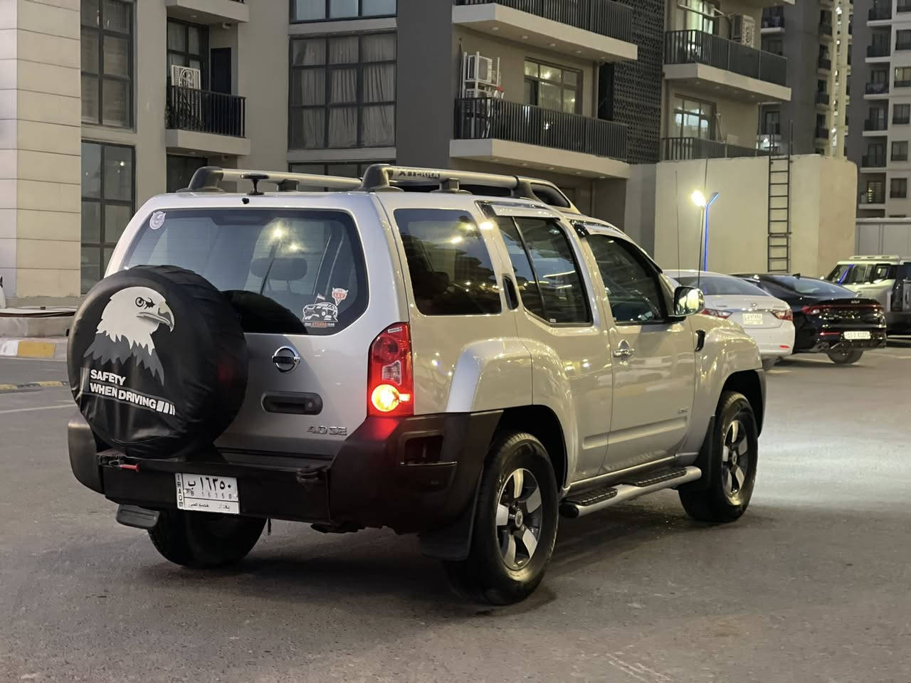 السلام عليكم للبيع نيسان اكستيرا موديل 2009 رقم بغداد مشروع وطني
محرك حجم 6 سلندر مكفول 
بيهه صبغ ٣ قطع ونص بدون حادث قوي
لغود شواصي قماره تكم مكفولات 
السياره جديده جدا وجاهزه
مكينه وكير وتبريد مكفولات
السعر 105$ ورقه وبيهه مجال بسيط حك جيه
مكان السياره بغداد ظباط حي الجهاد
للاتصال ***********
