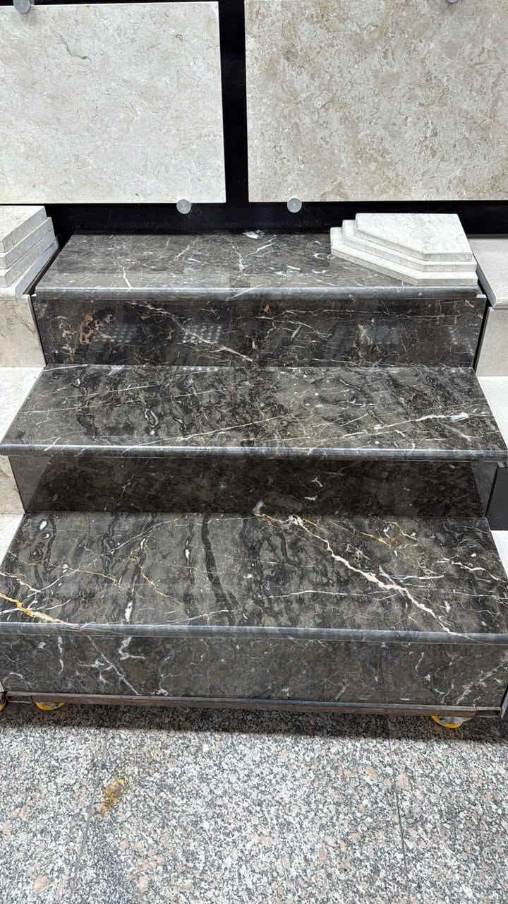 #سلام #عليكم
#الراضي #للكاشي #ولمرمر
شجع المنتج لوطني 
 كاشي عراقي باحدث المكابس اوتماتيك  40×40 
وباحدث الجلايات. وناجح 😮
      بل فحص المختبري بأمتياز💡
الرمل مغسول خالي من الاملاح
الحجر مغسول خالي من الشواءب🔍
اسمنت عالي 🖤الجودة خاضع للسيطره النوعيه
ماحلو خالي من الاملاح اساله
ملاحضه نعلن اعن لتزامن الأرضيات كرسته وعمل
كاشي عراقي لموزايك سعر لمتر  مع التوصيل٧٥٠٠💵
كاشي عراقي مطعم بل مرمر سعر 💴11ونص الف   👉🏻المتر مع التوصيل🫴🏻. اتصل  اسعار جوه  السوك😉 ومواد بناء وسراميك وبورسلين

👈 يوجد لدينا اشتايكر 60×40
👈 يوجد لدينا اشتايكر 80×80
👈 يوجد لدينا سنادين مساطب🪑
👈 يوجد لدينا سواقي 
👈 يوجد لدينا بآيات تعليك
👈يوجد لدينا مقرنص 
👈يوجد لدينا حجر
👈يوجد لدينا إزاره
👈 يوجد لدينا رصيف
👈 يوجد لدينا زفت
👈 يوجد لدينا الاين حدائق
👈 يوجد لدينا ثرمستون

مستعدون لتجهيز المشاريع الحكومية والأهلية 
للحجز والاستفسار اتصل على الرقم☎️☎️
 ***********  وستاب
 
*********** وستاب

***********وستاب
#يارزاق #يارزاق
