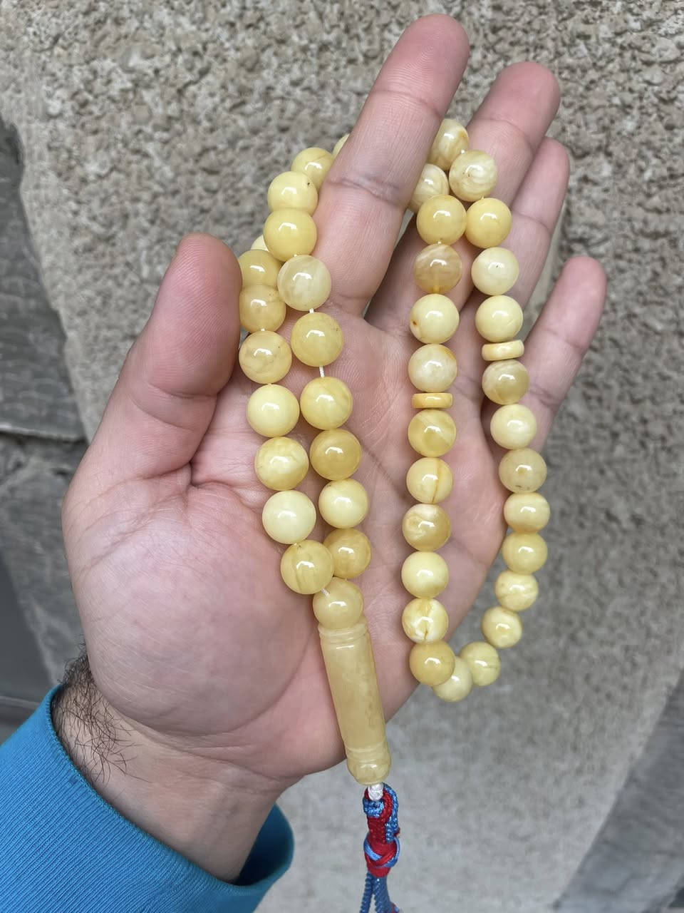 سلام عليكم 
كهرب حر طبيعي 
شجري نمش خفيف
وزن 49
عدد الحبات 47
السعر 220$


**إذا كنت صاحب هذا الإعلان وتريد حذفه لأي سبب، رجاءا أرسل رسالة إلى الدعم الفني**