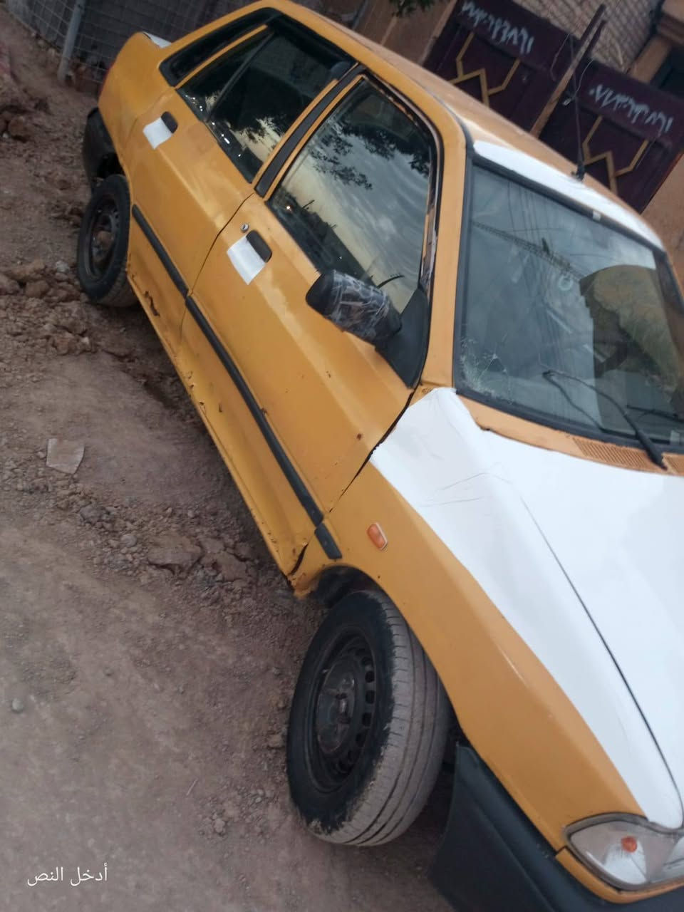 سلام عليكم سايبه للبيع 2012ةرقم احمر سنويه الاصليه موجوده ابيع كوم حديد اتكفل سرقه وعشائر سياره شغاله مكينه مستحقه بس شغاله ابيع كايمه كيرهه كلش حلو سياره مناسبه وحلوه شواصيهه زينه سعرهه مليون وبيهه مجال  مكاني مشروع الوحدة قرب بسمايه رقم ***********
