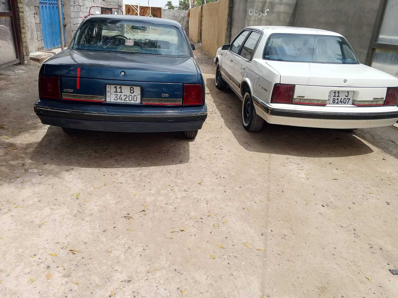 للبيع اولدزات ثنين 90سيارات نضيفاف بيهن نواقص كلش بسيطه ارقام بغداد انكليزي شرط التحويل السعر 35عنواني محموديه اللطيفية ***********   ***********
