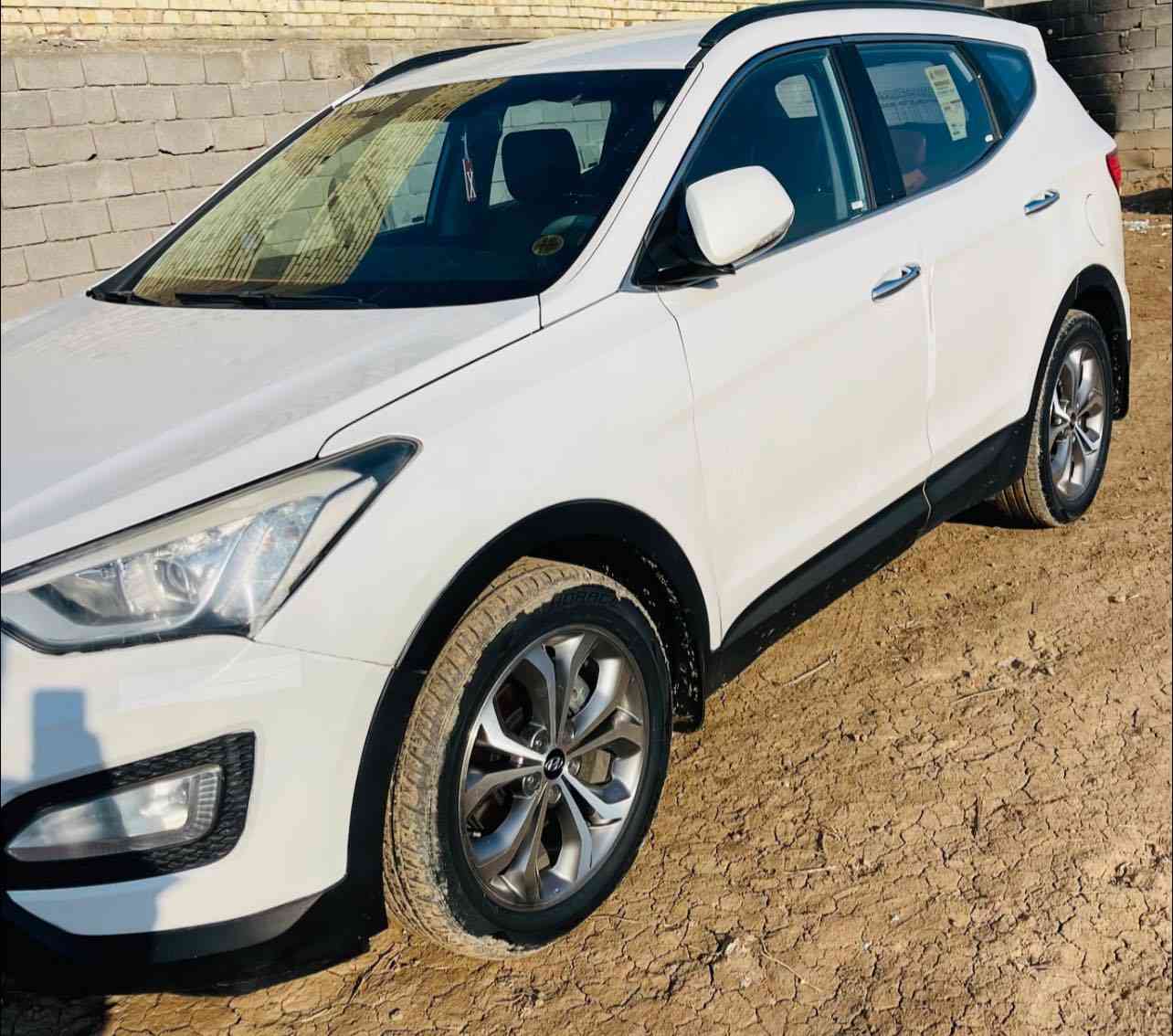 سلام عليكم
سنتافي 2015خليجي مستعجل على بيعها 

ماشيه 200الف 

سياره بيها جاملغ امامي مصبوغ 

سياره فول واحد على واحد 

بدون بنوراما

بصمه

كامره خلفيه

حساسات خلفيه أمامه

محرك 6 سلندر فور ويل

شفتات بلستيرن +تحكيم جهتهن

كشنات تبريد شغلاات

سياره حلوه حداديه جديد

تخم تايرات جديد

سياره رقم بصره  انكليزي سياره بسمي تحويل ثاني يوم

سنويه جديد

هزه جديد

تبريد ثلج شرط 3 قطع

7 راكب

5 ويل كب

ويل 19

شباج نيكل

جلد قمر الدين

محرك كير مكفولات شرط

مري شفط  ام شاره

لد صباحي

سياره مديل 2015بيه هواي موصفات فول واحد على وحد

سياره خليجي

بردات خليفه

سياره كل نقص ما بيه

مكان سياره ميسان

رقم صاحب السياره

***********
