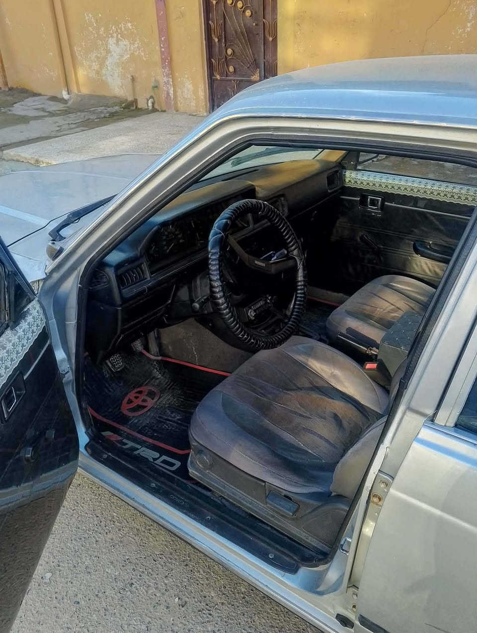 سلام عليكم كورونا 81 للبيع السيارة مكينته  جديده گير مكفول شواصي مكفوله السيارة مصبوغة جماليه تبريد ثلج رقم انكليزي  نينوى هزة سنوية لحد 2030  البيع السعر 40 بيه مجال مكاني موصل الرقم ***********
