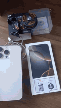 آيفون ١٦ برو ماكس • ٢٥٦ • بطارية ١٠٠