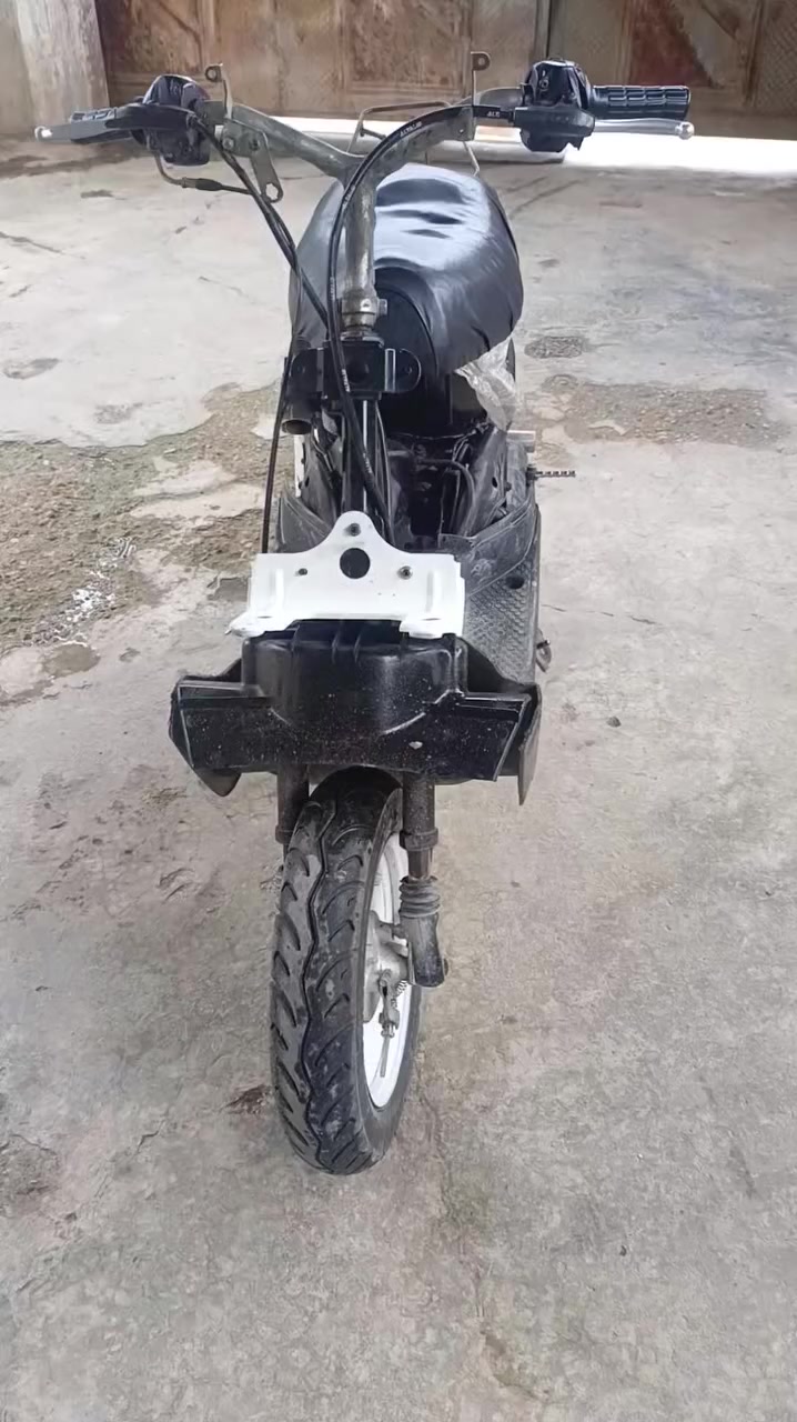 اسلام عليكم هاي  الذبانه  شغال فول مابيها اي عيب تجي تصعدها تشوفها اذ ما عجبتك. لا تاخذها سعر 100وبيها مجال شراي خاص مو شراي لا تراسل 👍


**إذا كنت صاحب هذا الإعلان وتريد حذفه لأي سبب، رجاءا أرسل رسالة إلى الدعم الفني**