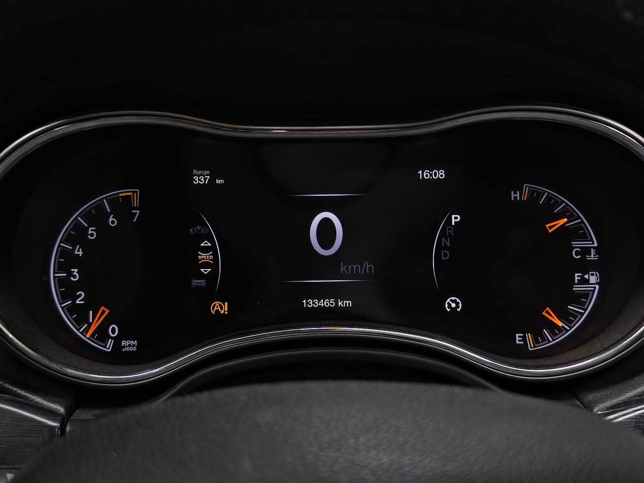 ما شاء الله 
جيب كراند شيروكي للبيع بسعر 220 ورقة وبيها مجال للطيبين
jeep grand cherokee trailhawk 2018
رقم بغداد دولي شبه مميز 
فول الفول دفع رباعي مواصفات بانوراما جكات تدفئة تبريد كشنات حضن خزن ميموري وحساسات وهواي هواي مواصفات بيها
وارد امريكي 3 قطع الامامية بدون دواخل صور الحادث موجودة
والي تعجبه بيها الخير ويتدلل اي استفسار واتساب على الرقم 
***********
