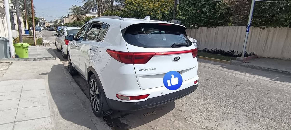 سبورتج ٢٠١٨ خليجي 
للبيع... سبورتج ٢٠١٨ بغداد خليجيه ماشيه ٩٥ الف
مكفولة من الصبغ فقط بارد بباب السايق كلش قليل
كير ومحرك وكلشي بيها بلادي
المواصفات/
محرك الفين دوش
حساس امامي وخلفي
كامرا دوارة بلاديه وشاشه لمس jbl
نظام صوت jbl
درايف مود
تحكم ستيرن فول
تبريد خلفي
دوسات ٤ نيكل
زراك لايت
صندوك كهرباء
اريل نافكيتر
بصمه عدد ٢
كشنات حلد ومخمل
لايت لد امامي
لايت وماسحات اوتو ومرايا تعتيم ذاتي ومرايات جانبيه اوتو
سنويه ٢٠٢٩ تنتهي بأسمي
المكان / بغداد حي الجهاد
السعر ١٨٥ ورقة وبيها مجال بسيط
رقمي ***********
