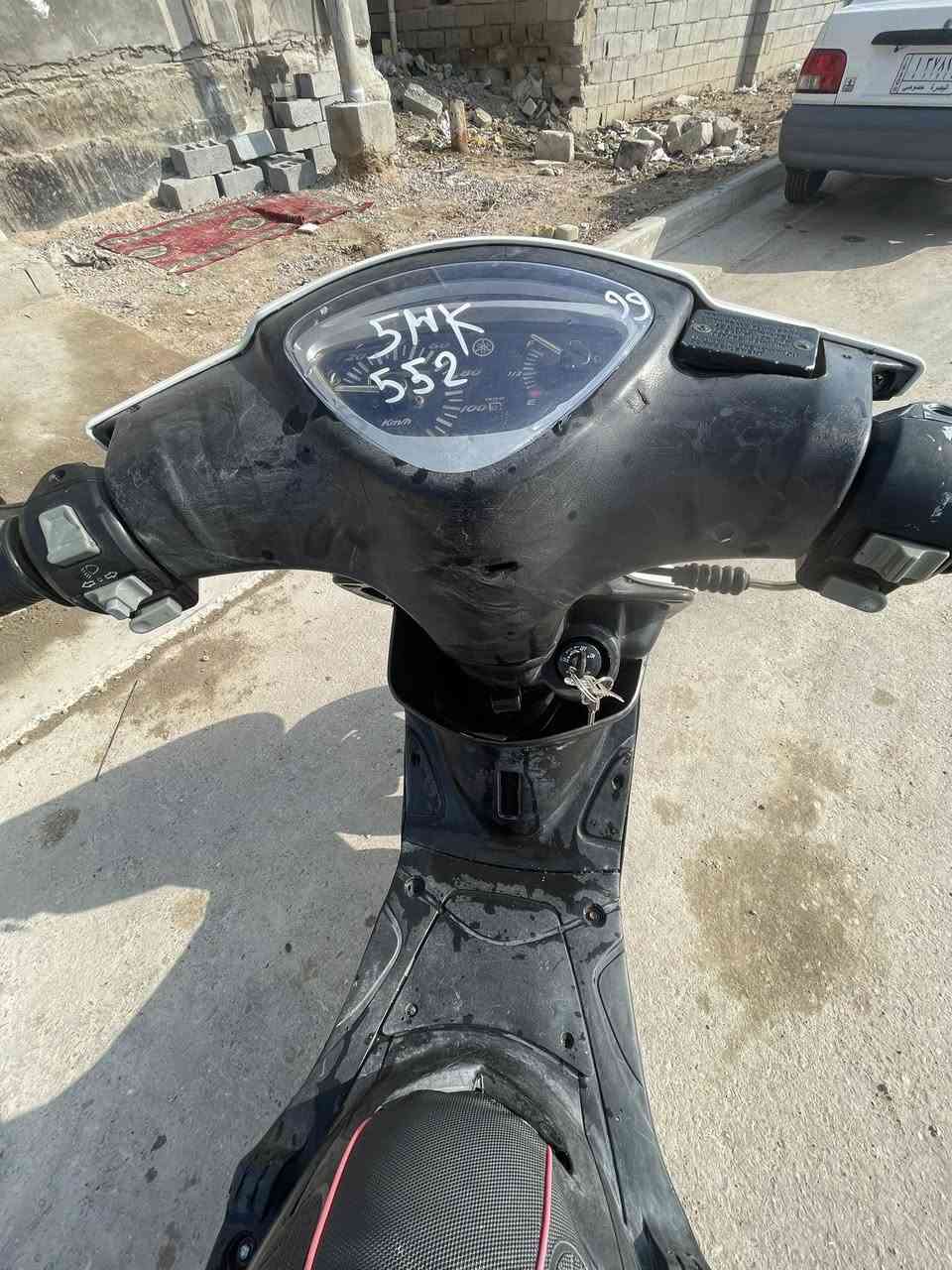 السلام عليكم
للبيع ماكس عدلة 

دراجة نضيفة مال جناي 

ما نقصها اي شي 

مكينة كفالة قبل شهر شادها من الحاوية 

كهربائيات كلها شغالة من طول لطول 

شلعة ومعدل فول خير من الله 

القرنة 

السعر 575 وبيها مجال شراي خاص 

***********
