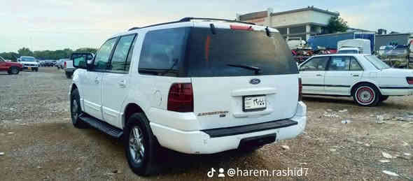 فۆرد ئێکس پیدشن 2006 مەکینەی بیلاد8پستۆن گێڕ لای سوکان بیلاد هەموو گیانی لەسەرساخی ماوەتەوە چرکەی تیانیە ،چوار تایەی لۆک لۆکی لەژێرە سەدری لۆکە ناو زەرد دەبڵ ئەکسڵ ،تەبرید ،سێ ڕیز‌ کوشین ،ڕێگە پێدانی هەیە،قەترە بۆیاخ و لێدراوی نیە هەموو گیانی مەزبوتە بەشەرتی 100 فیتەر ،نرخی 60 گەڵابۆفرۆشتن و گۆڕینەوە بە تەکسی ڕەقەم خوار واتا قیستەکان لەجۆری لانسەر و ئۆپترا و ئەڤیو  وشاینە و مەلیکە لەکەلارم  *********** كالار
