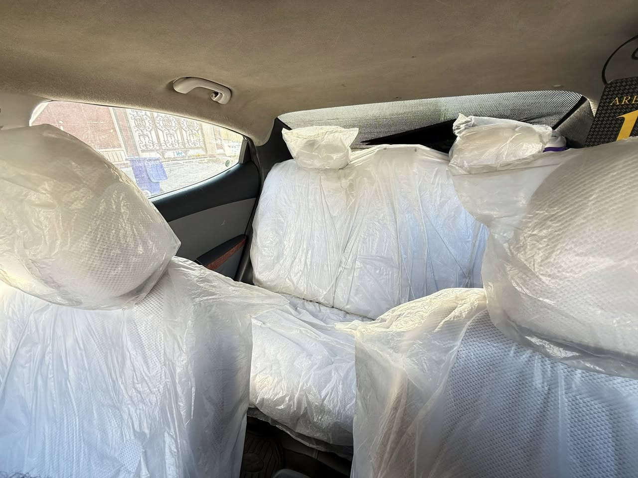 السلام عليكم سيارة الانترة 2015 ورد أمريكي 
محرك 1800
كير مكينة  تبريد كهربائي كلة شغل من الطول لعرض +تخم تويار هستوني شد صارلي شهر ستوني شاد سنوية نفذة سيارة مطلوبة غرامات 5 ورقات  عندي وكاله عامة جهازة  لتحويل السيارة مال جني بية ضربة بل التكمة جهت السياق والدواسه دعامتة با مريكا بية بارد بية صبغ ليتات زنون  مكاني بصره هذا رقمي ***********  
سعر 87 وبية مجال السيارة تعبان علية
