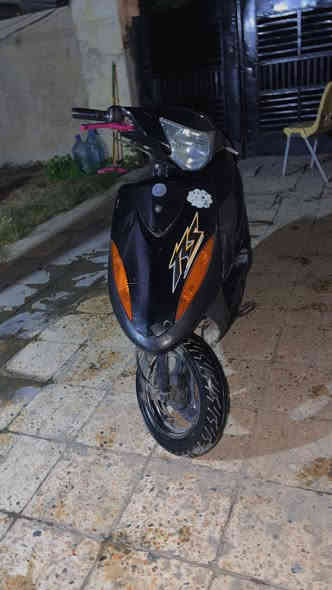 سلام عليكم دراجه ماكس 120 دراجه صار اقل الشهر نزلتها رمبه بيدي  دراجه برغي ممفتوح بيها علا وضع الشركه الدراجه ختم واحد ومقفله سرعه  السعر 900وبيها مجال للطيبين مكان الدراجه بغداد البياع ***********
