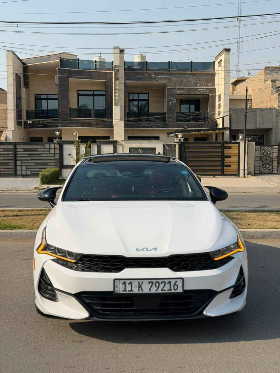 السلام عليكم كي فايف موديل 2023
مواصفات جي تي لاين فوول للاخير
1600 تيربو 
مواصفات 
بانوراما 
بصمة 
كشنات تدفئة 
استيرن تدفئة 
شحن هاتف لاسلكي 
قياده ذاتيه ؏ الخطوط السريعه
هاند بريك بصمة
تشغيل عن بعد 
مثبت سرعه 
نضام ABS
مانع انزلاق حساس أطارات 
بك لايت ليد
شاشة
كامره دواره
رادار جانبيه
مراقبة النقطة العمياء
رادار الخطوط البيضاء 
اشاير بالمري 
كشنات جلد احمر
مقعد للسائق قابل للتعديل كهربائياً
لايتات ‏3 عدسات 
نضام قياده أيكو + سبورت +سمارت +نورمال
بلوتوث + aux + usb
فول تحكم ستيرن
كير أوتو + عادي
ئوتو بريك 
‏ ‏الخريطة
ستيرن حرف. Led D +  زينون
توقف ذاتي عند الرجوع
صندوك بصمه
‏AUTO HOLD

مصابيح خلفية LED

مصابيح ضباب LED

 ماشية 75
حادث : جاملغ خلفي فقط وراجع بارد 

السعر 202 وبيها مجال لشراي 

الرقم ***********
