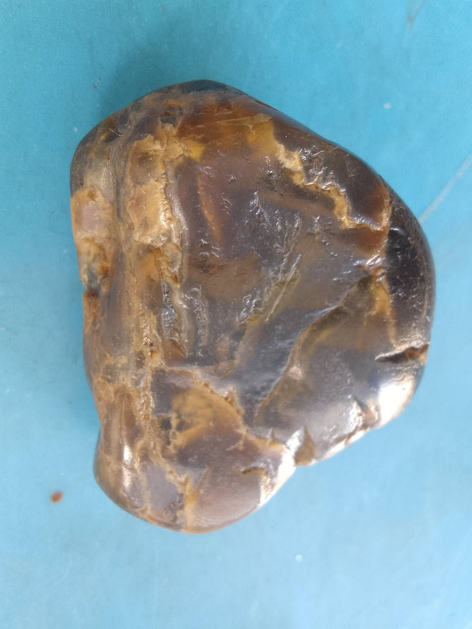 حصلت على حجر عقيق لون بني شبه شفاف وزنه 46 غرام


**إذا كنت صاحب هذا الإعلان وتريد حذفه لأي سبب، رجاءا أرسل رسالة إلى الدعم الفني**