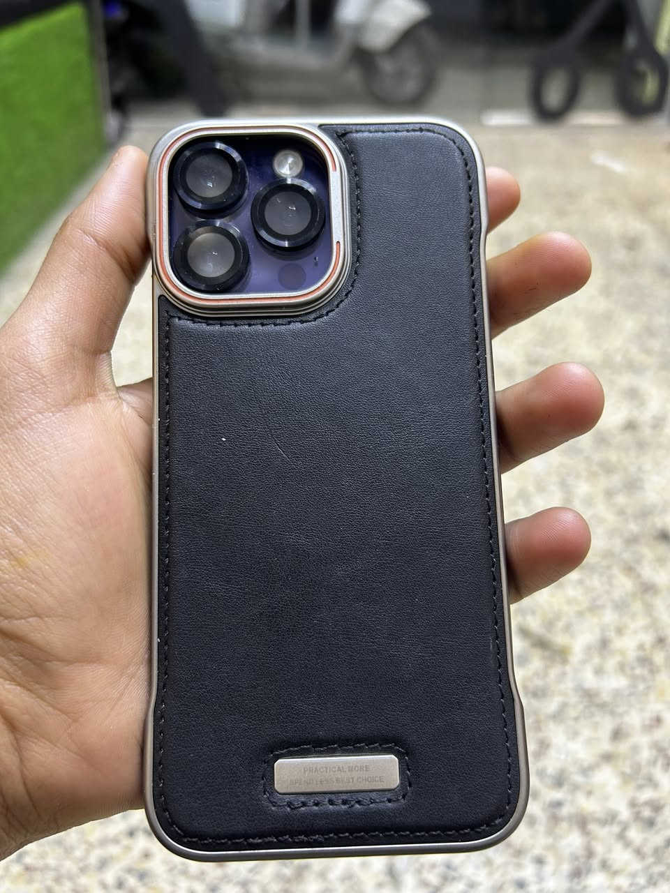 آيفون 14برو ماكس  ذاكره256 بطاريه100 شاشه مبدله اصلي شرط دبل سيم الاستفسار***********   /***********. سعر550
