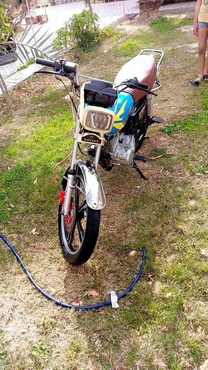 درجه سونك 5 كير موديل 24  برغي ما مفترح بيه اوراق سكنر ما متوجد عل فيس ***********
