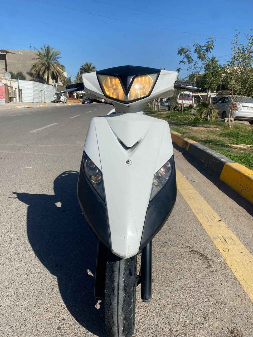 السلام عليكم دراجة ثعلب للبيع الدراجة نضيفة كلش ومناقصها شي تعال وافحص ليعجبك والدراجة بالحقيقه احلى بهواي سعرها 750 وبيها مجال مكاني بغداد الحرية الاتصال عل الرقم ***********
