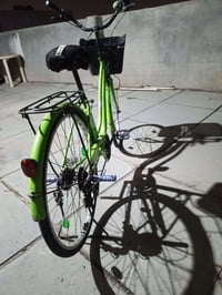 بايسكل للبيع نضافة فول  كير شغال بريك امامي وخلفي وحجم 28 بس يرادلة غط...