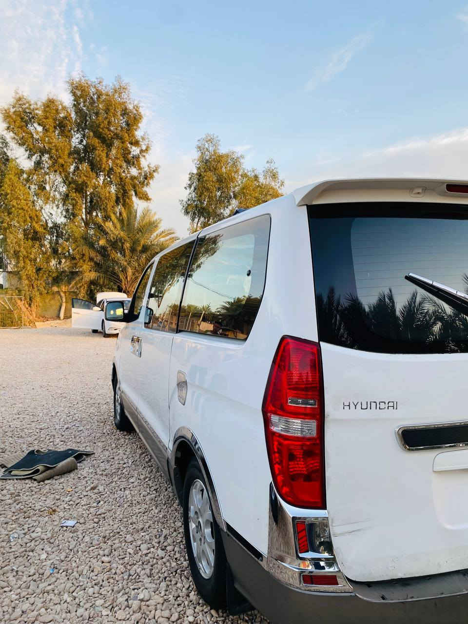 سلام عليكم ستاركس موديل 13 جاهزه من كلشي حداديه  تبريد سياره كفاله عمامه من كلشي صبغ تبديل شرط السونار رقم بغداد االسعر 155 وبيه مجال بسيط
***********
