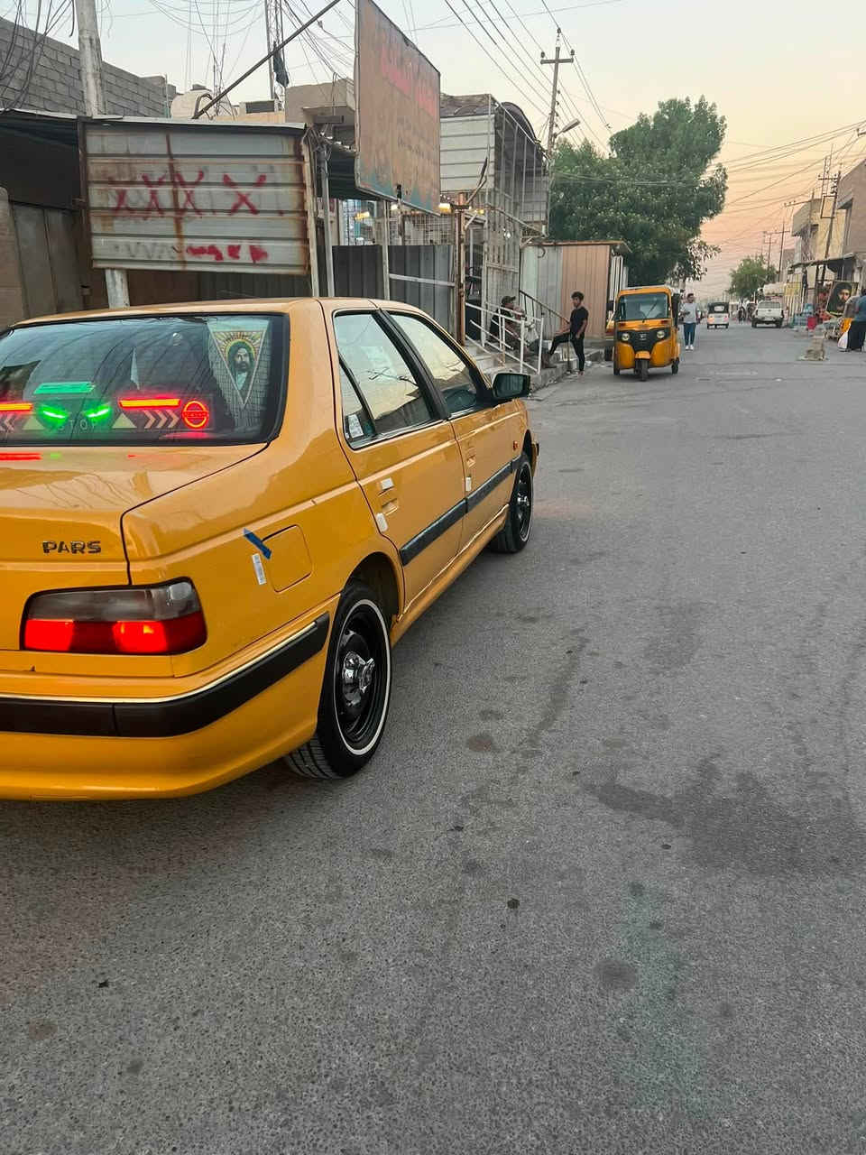 سلام عليكم بيجو بارص اصل 16 استلام 15 سيارة جواهر تخم تاير صدرها 90‎%‎ مكينة وكير مكفولات سيارة بيهة جاملغ خلفي صفحة السايق معمر الشراي يتصل *********** مكاني بغداد الرشاد قرب العبيدي
