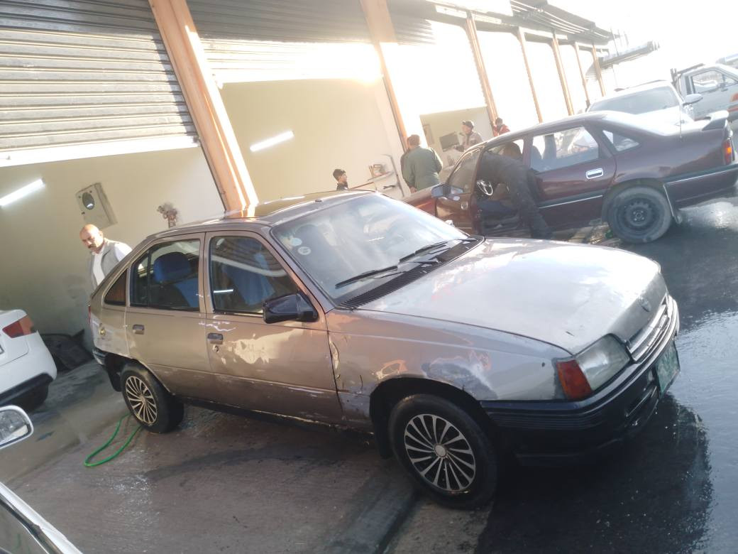 ‎كاديد موديل 1990زورجوانوباك سعر 13مجال گيرمحرك شرت سيلايد باور‎ اكر, نينوى
