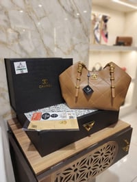 شنطة فخمة • كواليتي عالية • البصرة