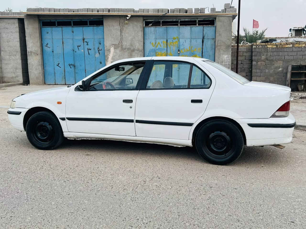 السلام عليكم أنا مكلف بلنشر سمند  مديل 2011 مكفولة من الكلبه والتبديل محرك وكير مكفولة حداده جديدة تخم تايرا كهربائيات كله شقاله تبريد شقال للايت زنون ترايك 160 جاهزه من كلشي لسعر 29 لشراي يتصل *********** بي واتساب مكاني العماره
