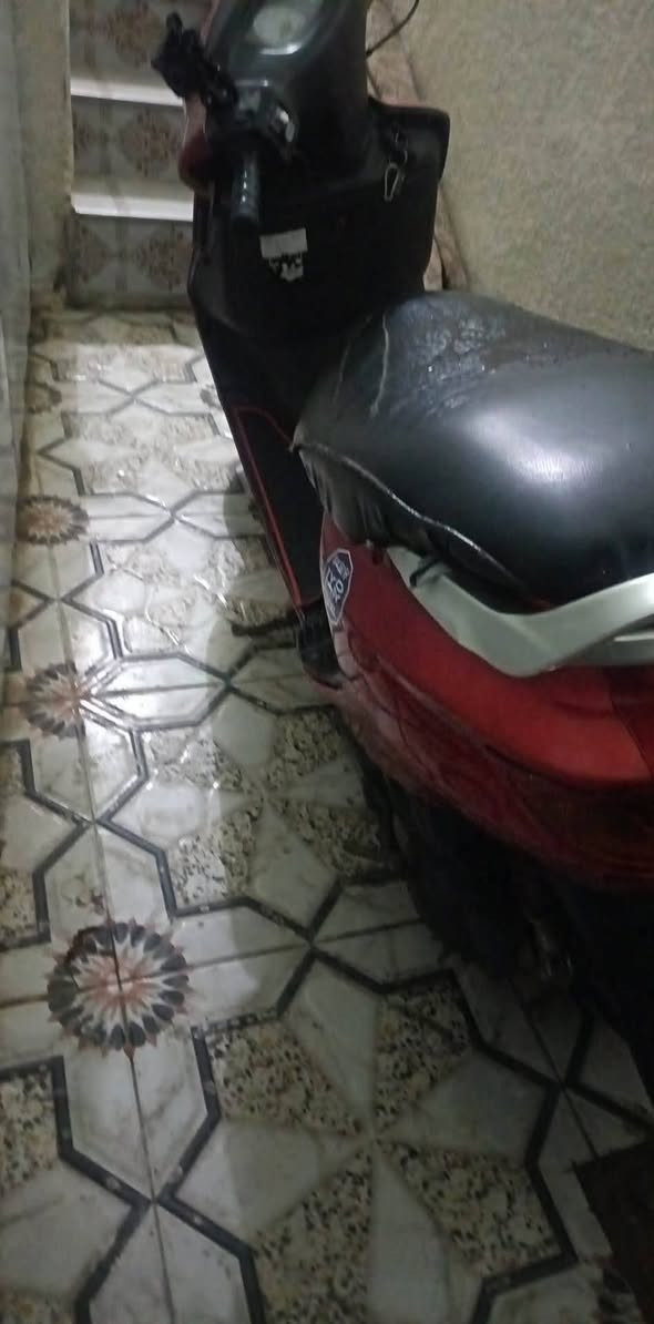 فراشه نثيه للبيع ٣٥٠ نگره سلف عوزها ترتيب اشويه
بالعماره حي الخليج ***********
