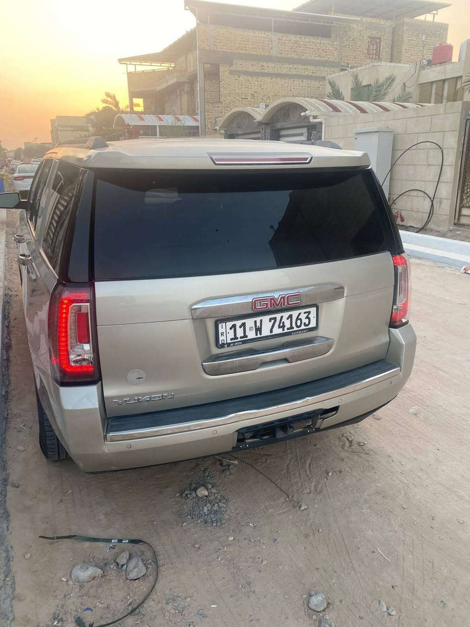 السلام عليكم
موديل 2015 كندي بدون صبغ ماشي 190 السعر 290 وبيها مجال ***********
