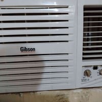 مكيف ٢طن • جديد • استعمال ٣شهور