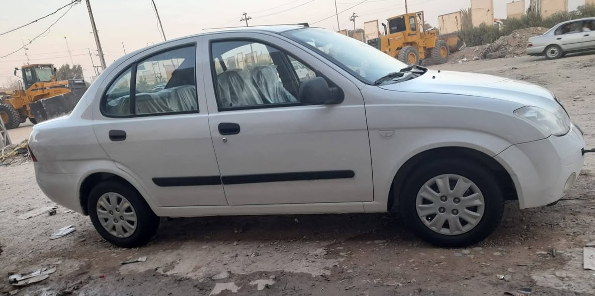 سلام عليكم طيبه موديل 2014 رقم انكليزي سياره كفاله عامه من صبغ وتبديل كير ومكينه كفاله عامه تبريد ثلج تخم تاير صدر امامي وخلفي جديد سياره وضع شركه استخدام شخصي غير متواجد ع فيسبوك   
بيع مستعجل اتصل ع الرقم.    ***********
