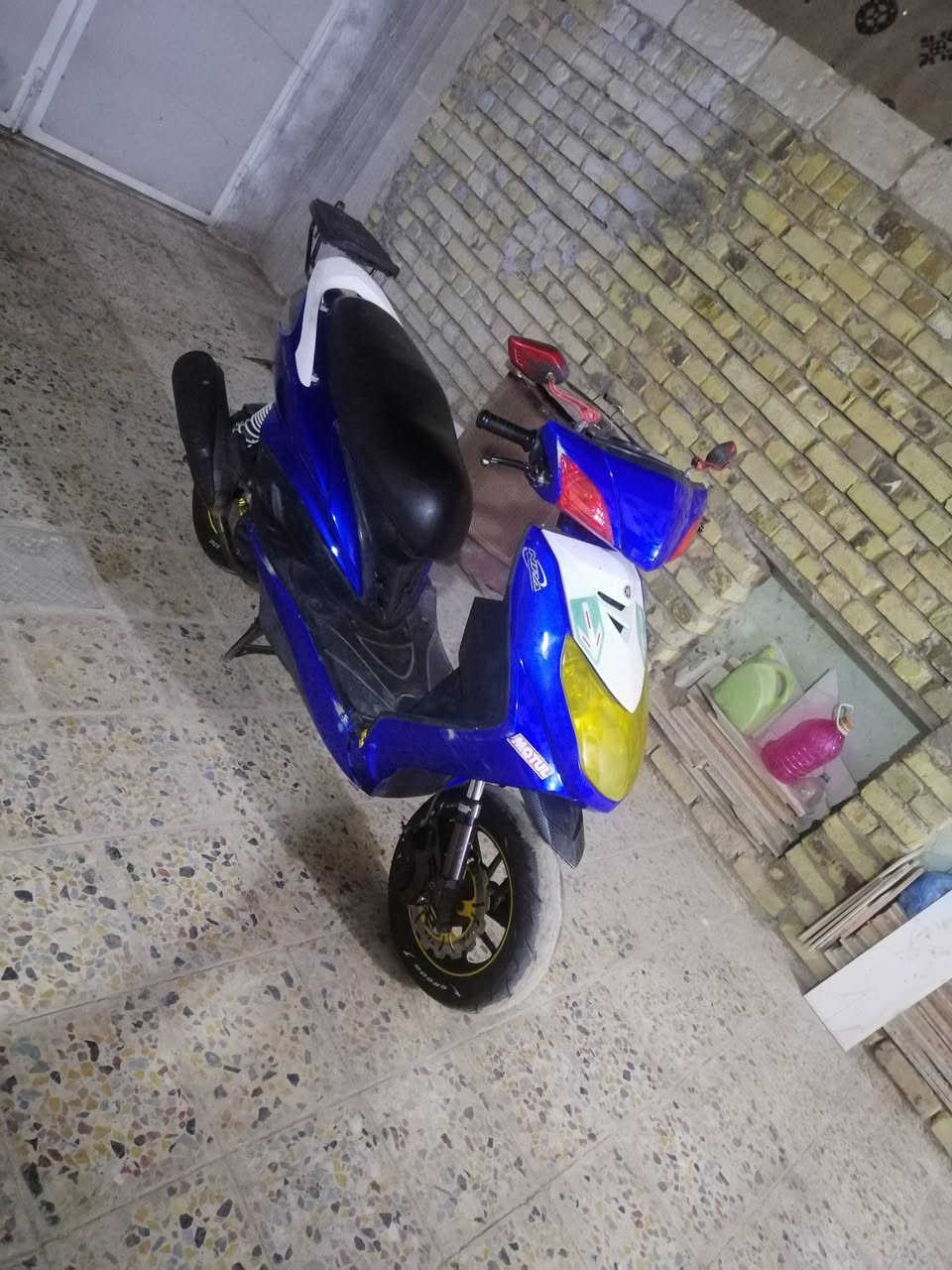 سلام عليكم دراجة سكنس فحل تفصيخ شنو تريدة موجود 
 ويلNCY
وصدر NCY
مكينة كور رياضي 
وصالنصة حلزون
بية هواي تزويد بس اريد اختصرك ما احب اطول عليك خير من الله توصيل موجود كل محافظات العراق بس شراي يراسلني ويدلل ***********
