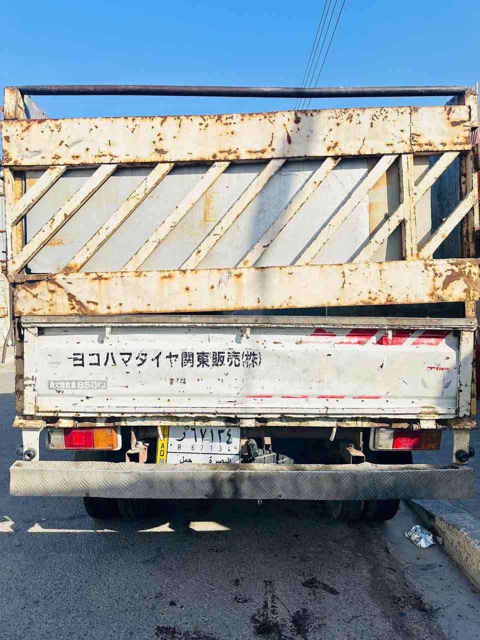سلام عليكم كيه نيسان موديل 2000 للبيع سياره جاهزه مكينه حداديه تخم تاير سياره مكفوله من العيب الشرعي رقم بصره بأسمي تحويل ثاني يوم المكان البصره حيانيه دور الشرطه السعر ٤٧ وبيها مجال للشراي الرقم ***********
