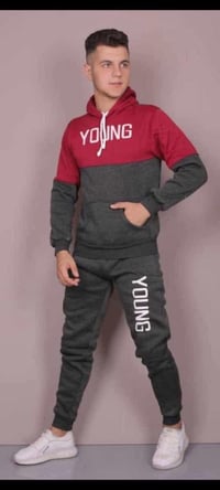 تخفيضات • ملابس • نسائي