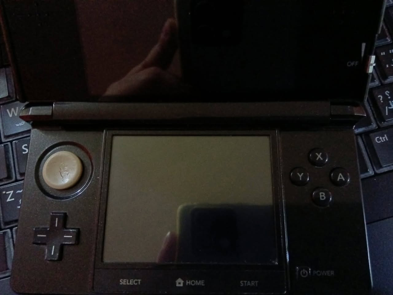 السلام عليكم جهاز نينتيندو 3ds عادي غير مهكر وقابل التهكير والملحقات الي وياه الجهاز والقلم و الشاحنه الاصليه وجنطه سعر الجهاز 100الف فقط ويوجد توصيل لكافة محافظات العراق


**إذا كنت صاحب هذا الإعلان وتريد حذفه لأي سبب، رجاءا أرسل رسالة إلى الدعم الفني**