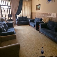 تخم • كنب