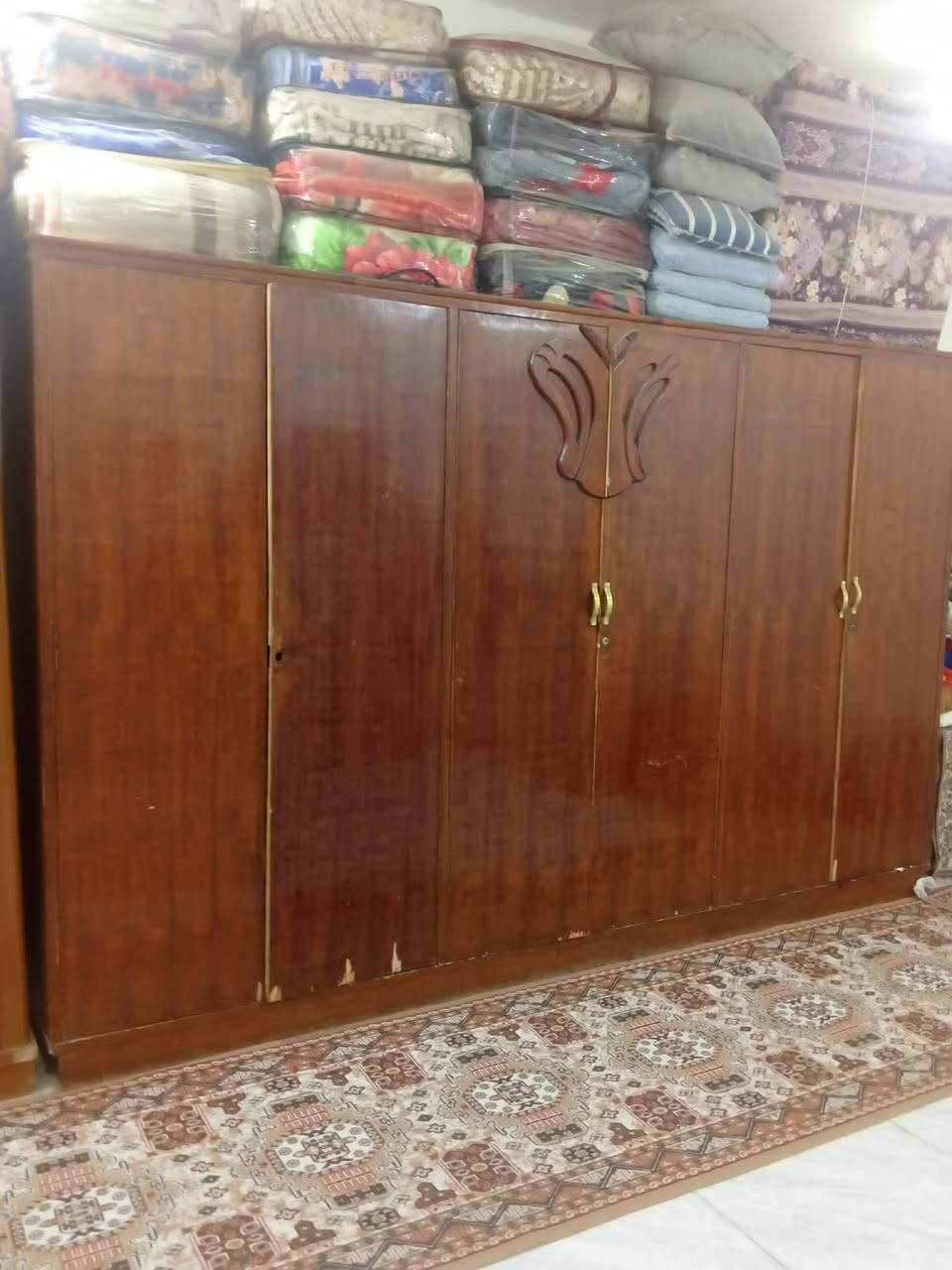 كنتور نجاره مستعمل صاج ست ابواب نضيف مكان سماوه شراي مراسله اوتصال ***********

