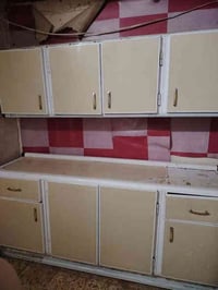 كاونترات للبيع اثنينهن ١٧٥وبيهن مجال  اللي يريدهن يتصل ع الرقم 0771775...