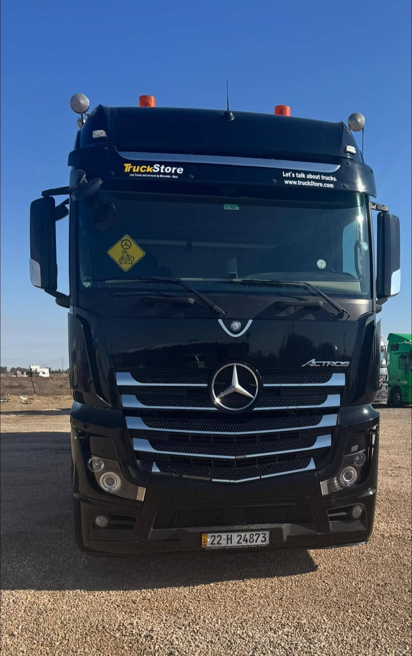 للبيع وحش موديل 2015حجم 51.     رقم هاتف ***********. مكان رمادي
