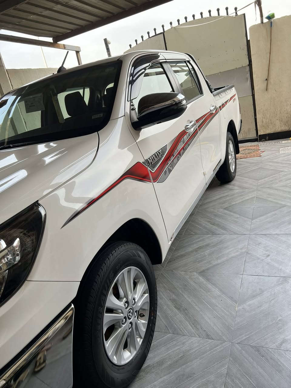 سلام عليكم للبيع بيكم فلونزا مديل 2025  زيرو زيرو فول موصفات ساز اوتماتيك رقم أربيل 
السعر 318 ورقه 
مكان سيارة بصره 
رقم الهاتف ***********
