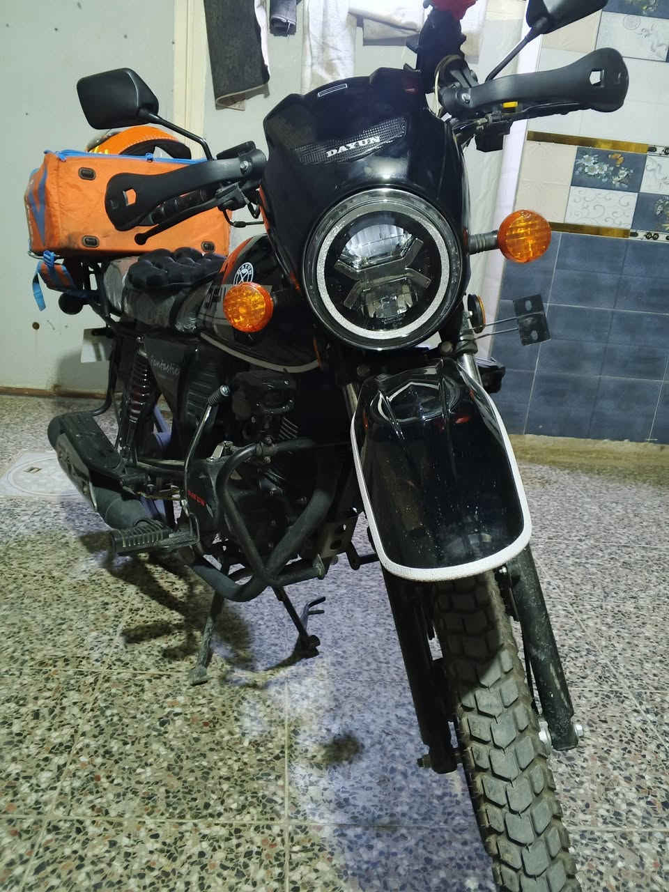 سلام عليكم دايوان جبلي ااخت لزيرو ماشيه 2000 بعده بأسم الشركه مكاني بغداد دراجه بيه بصمات تشغيل عن بعد ررقمي ***********
