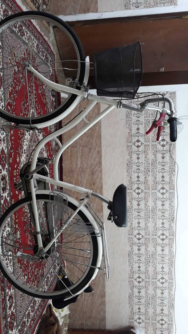 بسكل لبيع وسعر 75 قفل 🔒 مكان موصل حي صدام رقم 📱 موبايل ***********
