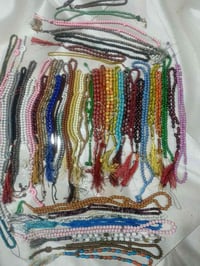 اخوان عندي ذولة المسابح قطعة ب٥٠٠ الي على باب الله بيهم مجال شلع استفس...