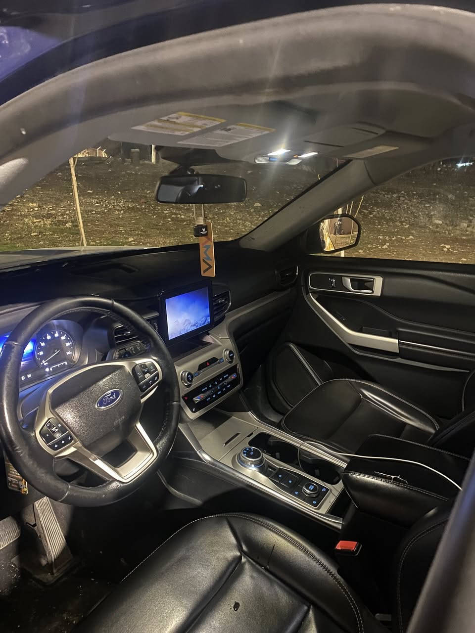 Ford Explorer
The Model — 2021
Class. — XLT /4WD
Engine — V4/2.3T
Color — Blue
Mileage - 70000
Car number - Duhok
lucky number ---- 1FMSK8DH1MGB42724
Location of the car — Duhok
For inquiries. — ***********
payonner father born /farm
