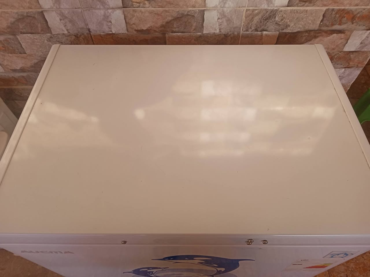 سلام عليكم
مجمدة جداً نضيفه صغيرة للبيع 
***********
