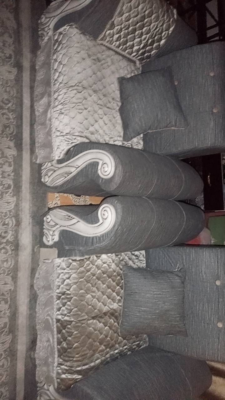 تخم 7مقاعد نضيف كلش استعمال قليل ويا ثنين طبلات مع كوشات سعر 200 مكان بغداد بلديات


**إذا كنت صاحب هذا الإعلان وتريد حذفه لأي سبب، رجاءا أرسل رسالة إلى الدعم الفني**