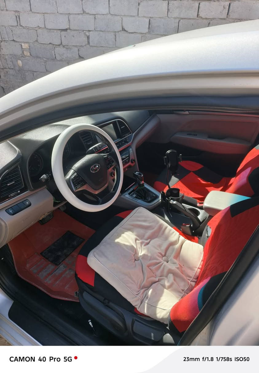 السلام عليكم النترا موديل 17 شكل ال18 رقم اربيل دولي بيه بنيد مبدل وقبق الجنطه فقط للمراوس اخوان خاص مااجاوب للاتصال*********** العنوان كربلاء
